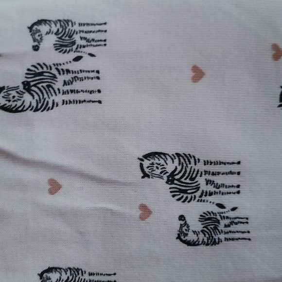 Children's Place onesie tops, size 6-9 months, set of 5 - Picture 5 of 7